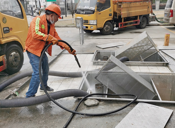 海头镇隔油池清理